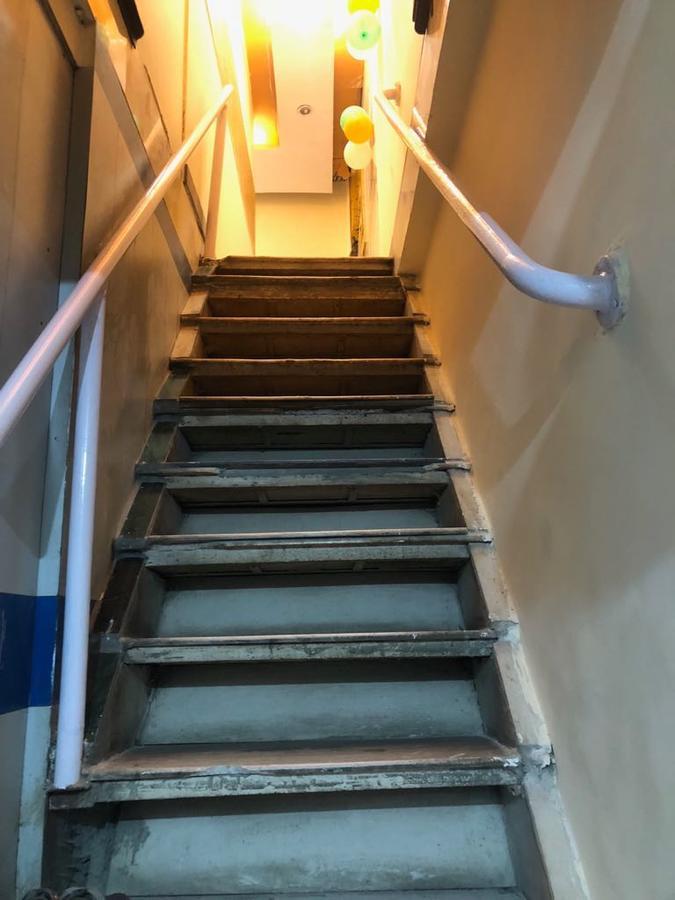 מומביי Bandra Dormitory Only For Indian מראה חיצוני תמונה